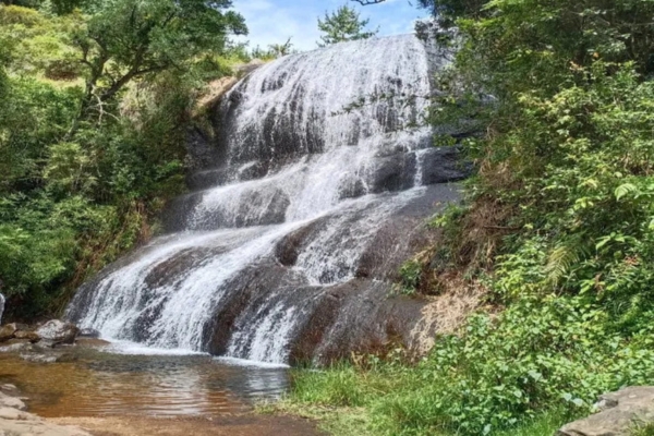 Bear Shola Falls Kodaikanal tourist place near stay