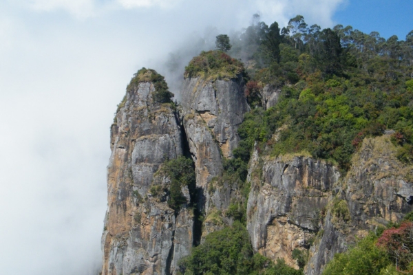 Pillar Rocks Kodaikanal viewpoint
